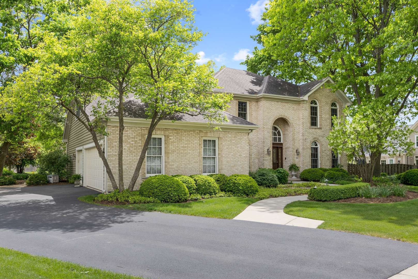 St. Charles, IL 60174,814 Steeplechase CT