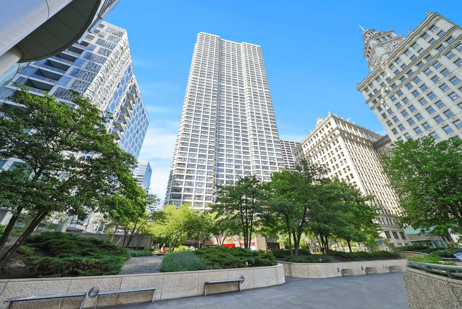 Chicago, IL 60611,405 N WABASH AVE #4709