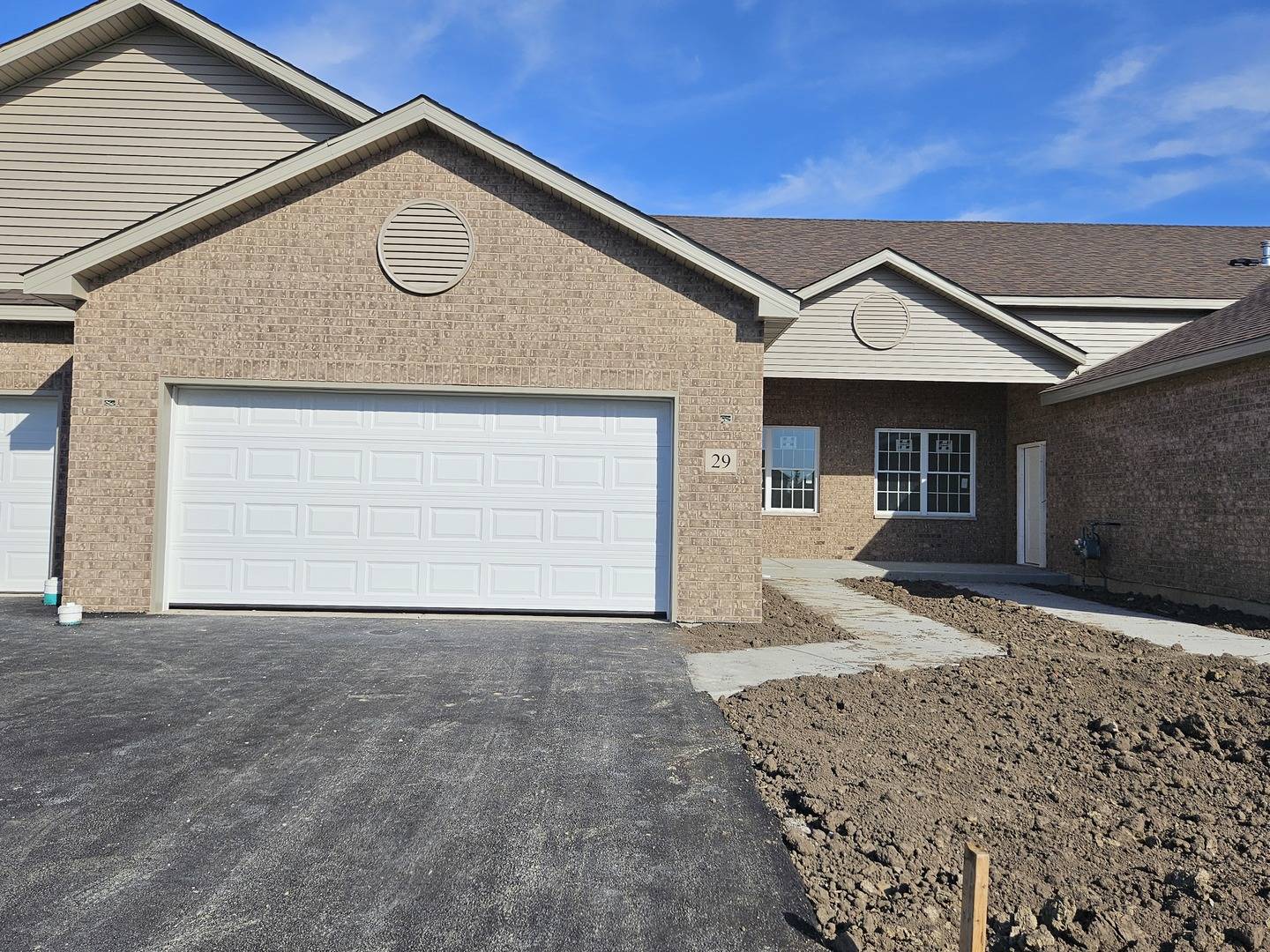 Tinley Park, IL 60477,29 Apollo DR