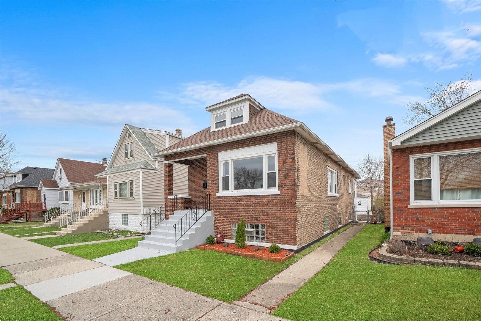 Chicago, IL 60638,5237 S Long AVE