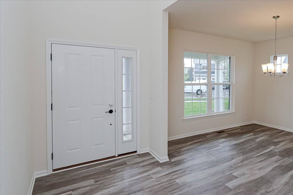 Huntley, IL 60142,10764 Saxony ST