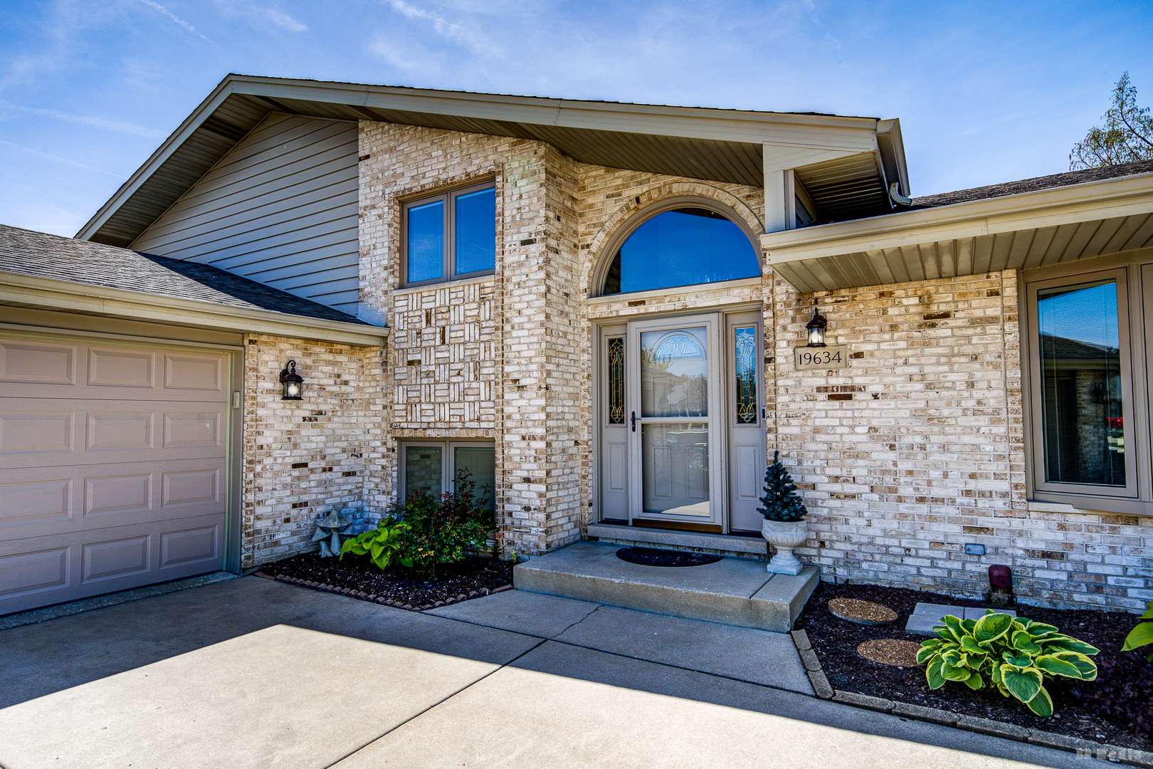 Mokena, IL 60448,19634 Patricia LN