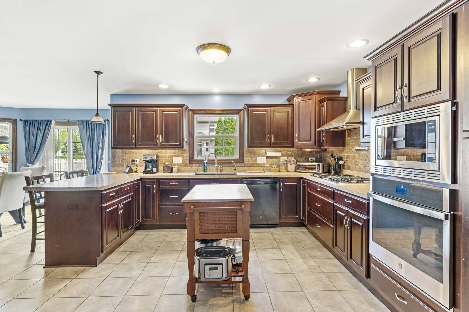 Beecher, IL 60401,253 Aspen DR