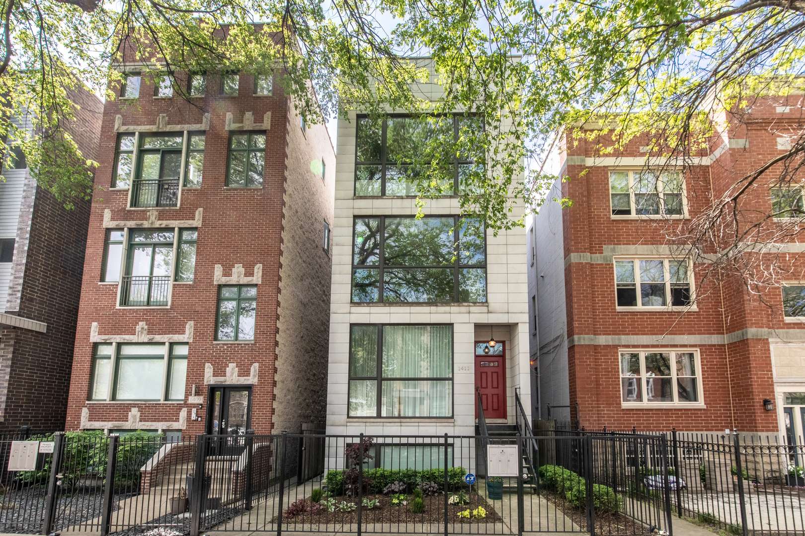Chicago, IL 60642,1411 W Huron ST #2