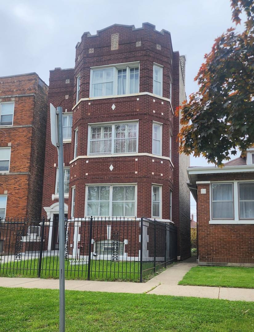 Chicago, IL 60620,7652 S Marshfield AVE