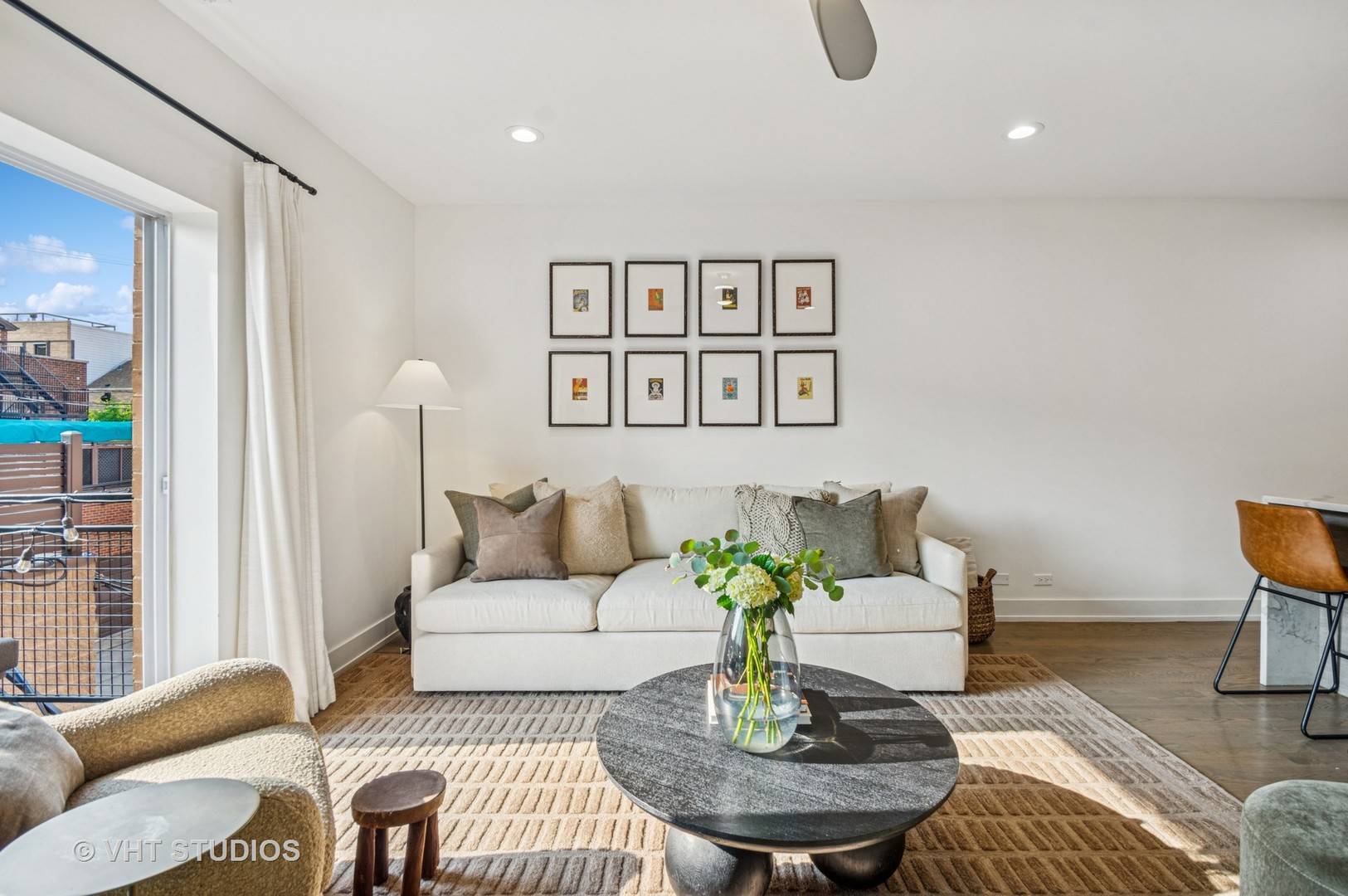 Chicago, IL 60614,2743 N Ashland AVE #2S