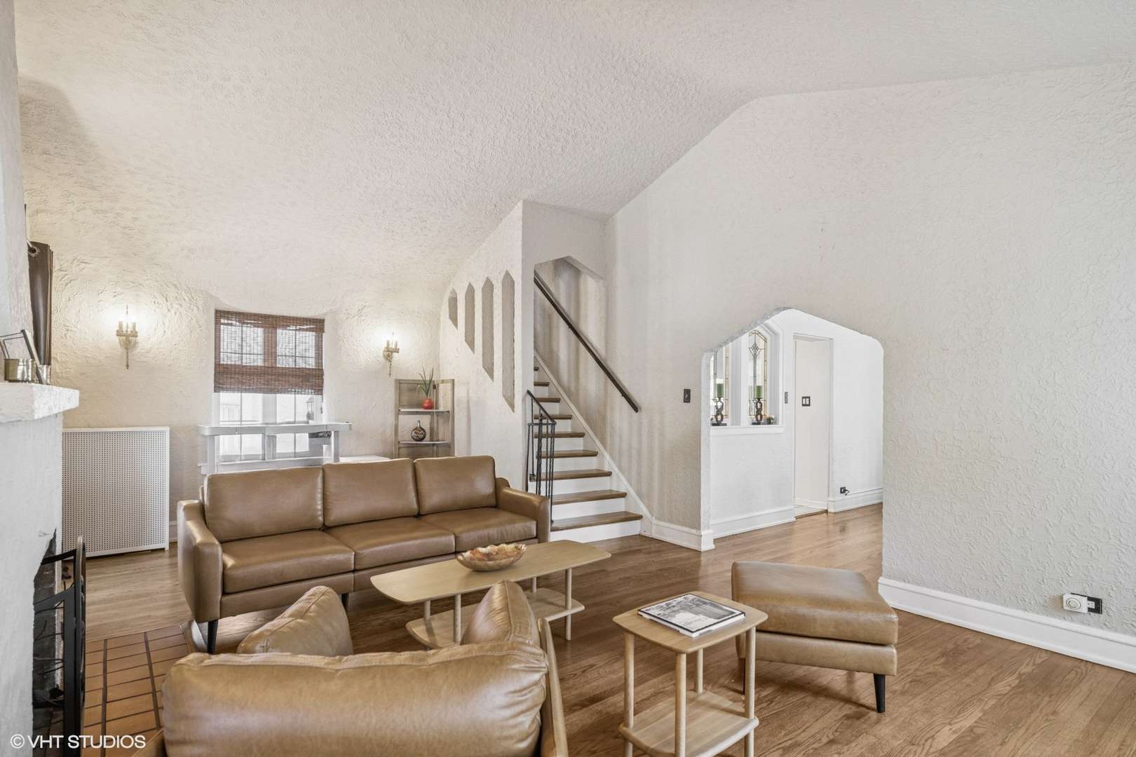 Park Ridge, IL 60068,1009 S Delphia AVE