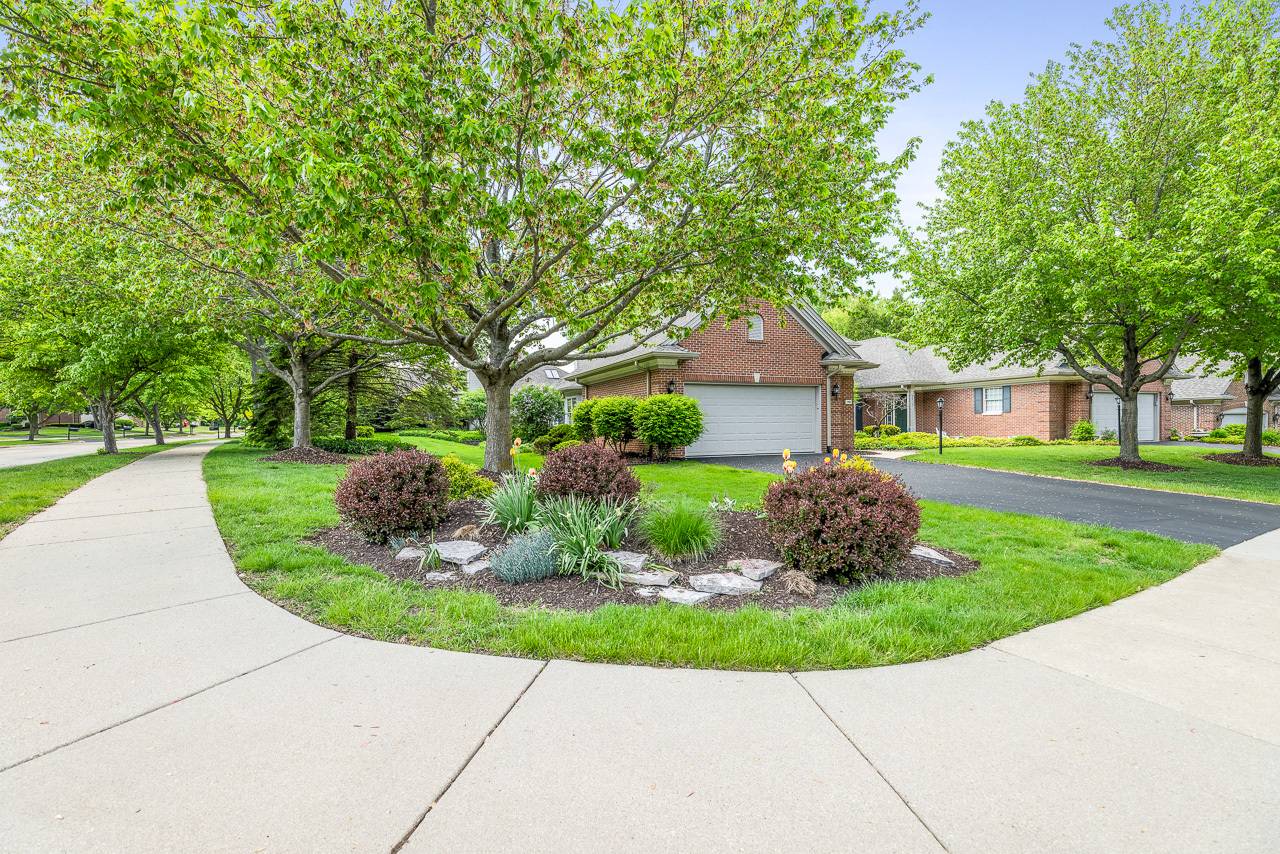 Rockford, IL 61114,2908 Troon CT #17