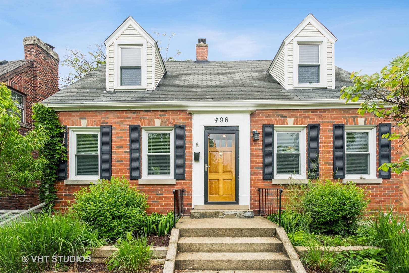 Riverside, IL 60546,496 Longcommon RD