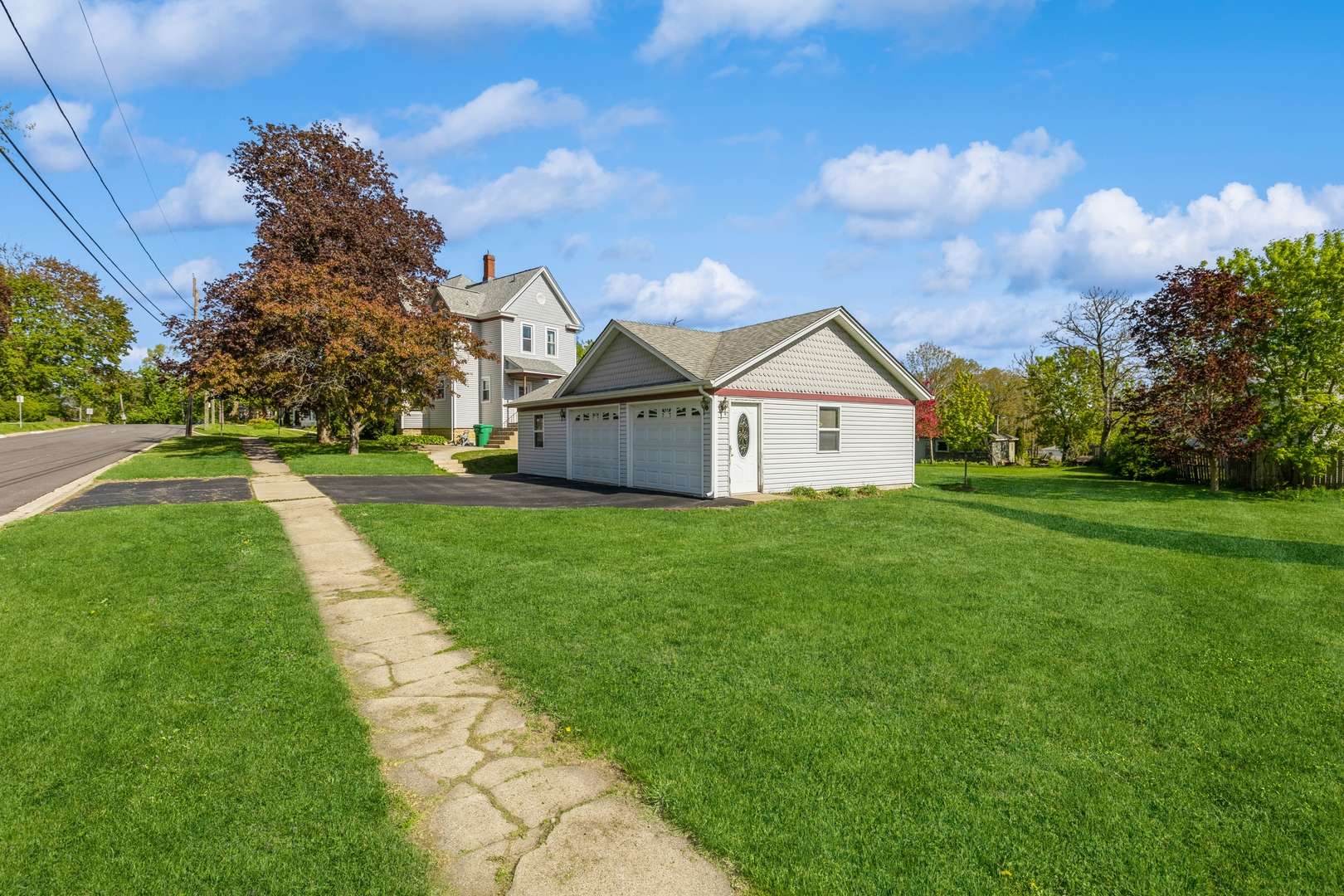 Woodstock, IL 60098,431 Vine ST