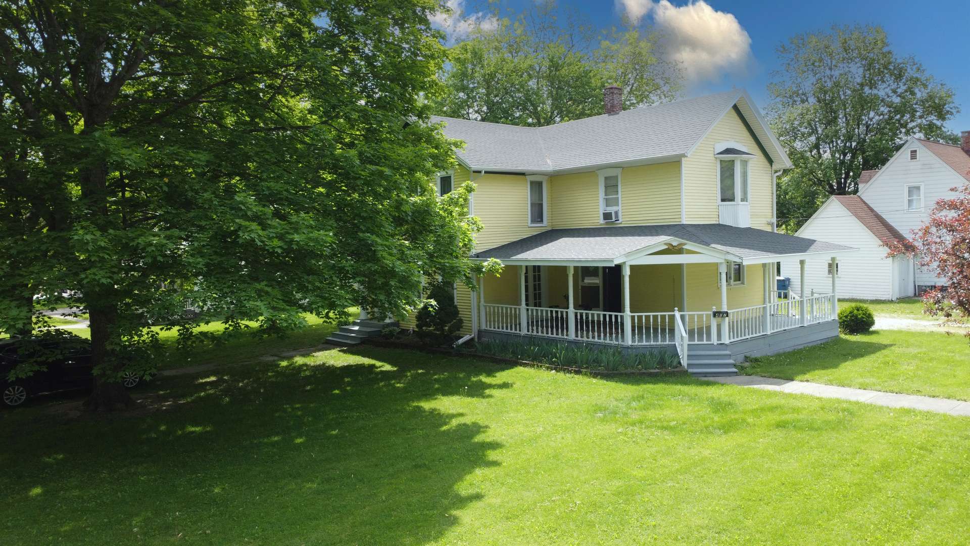 Watseka, IL 60970,407 E Mulberry ST