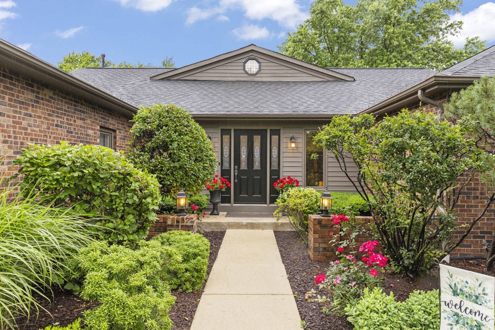 Lisle, IL 60532,608 61st ST