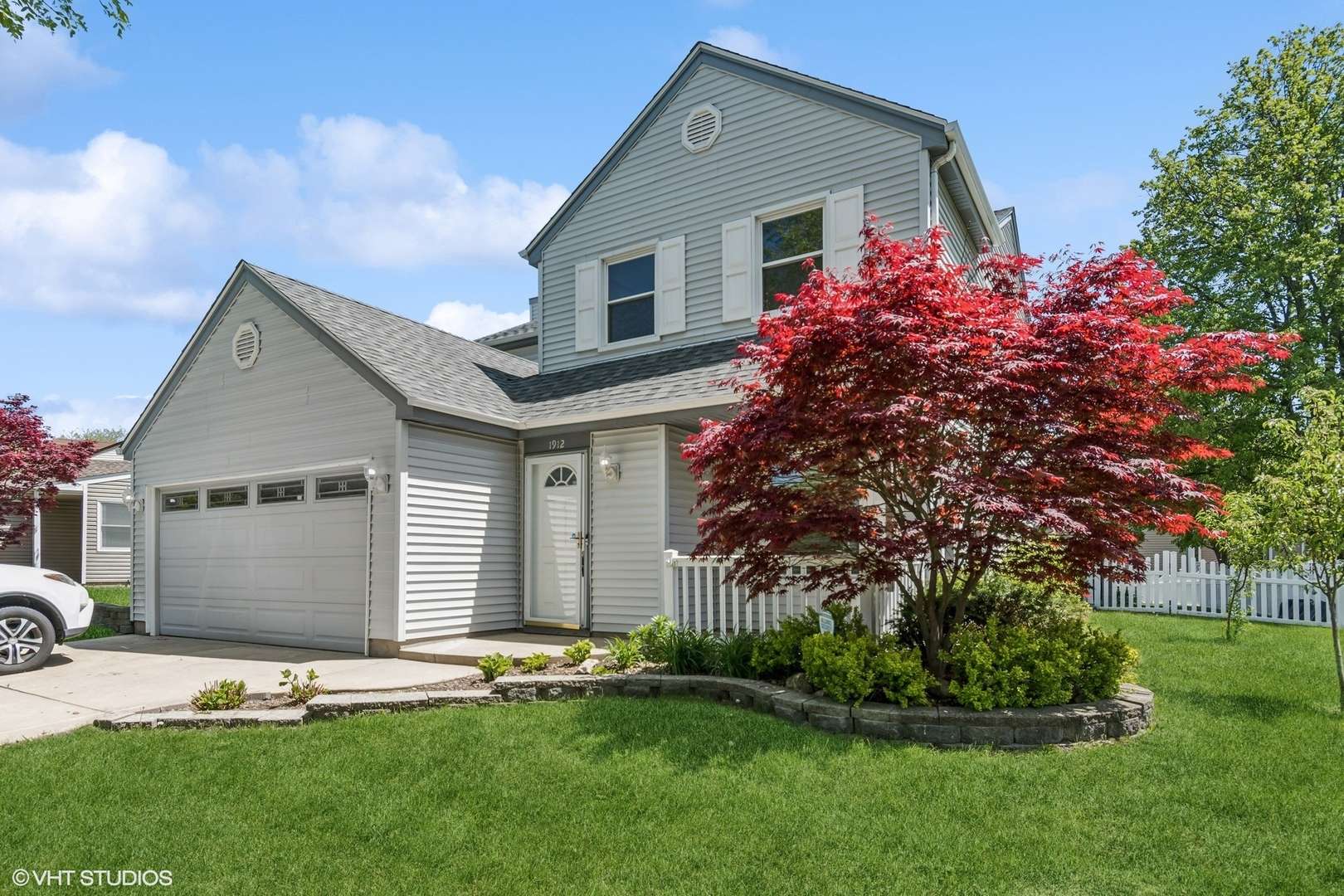 Naperville, IL 60565,1912 Seton Hall DR
