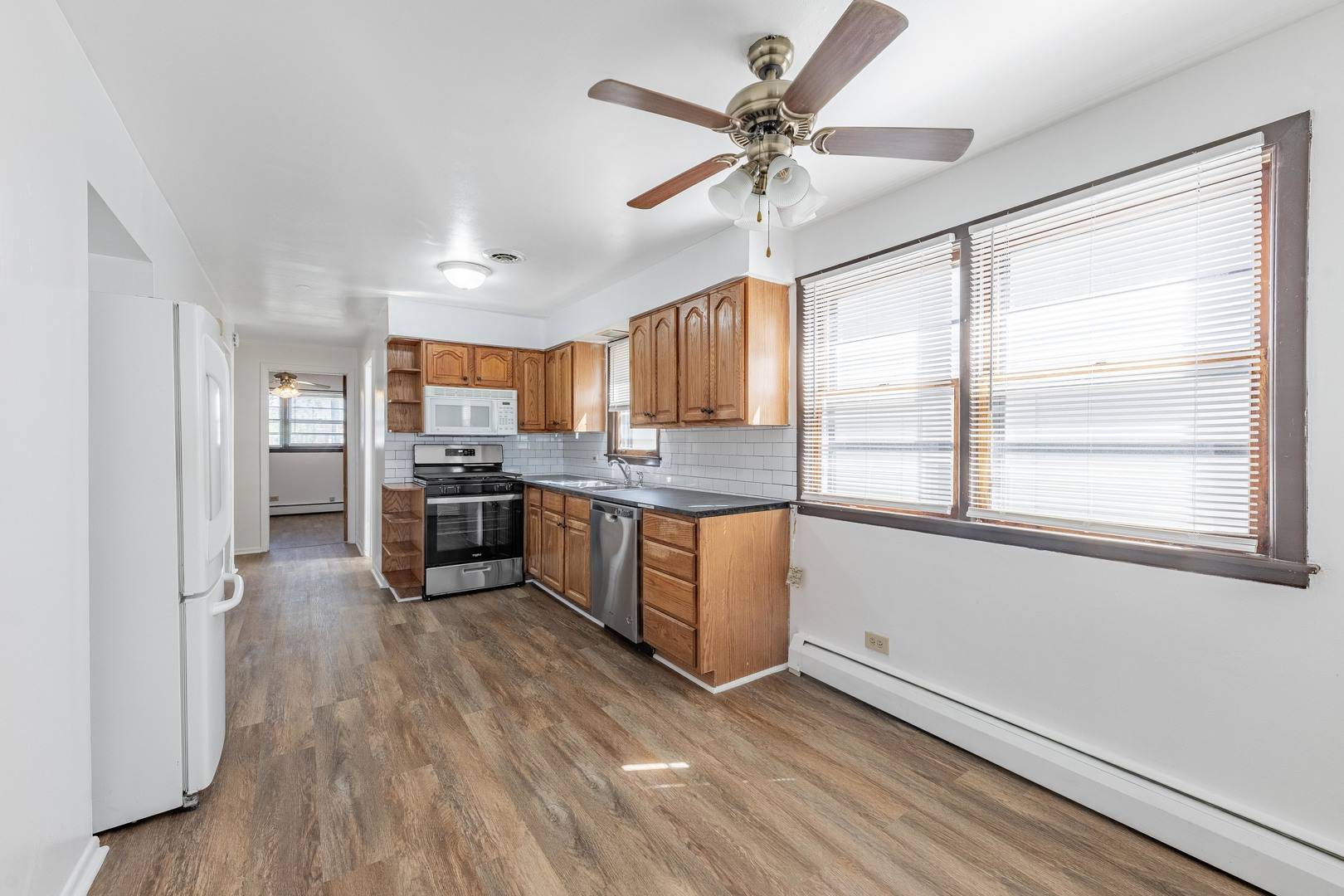 Summit, IL 60501,7426 W 64th ST