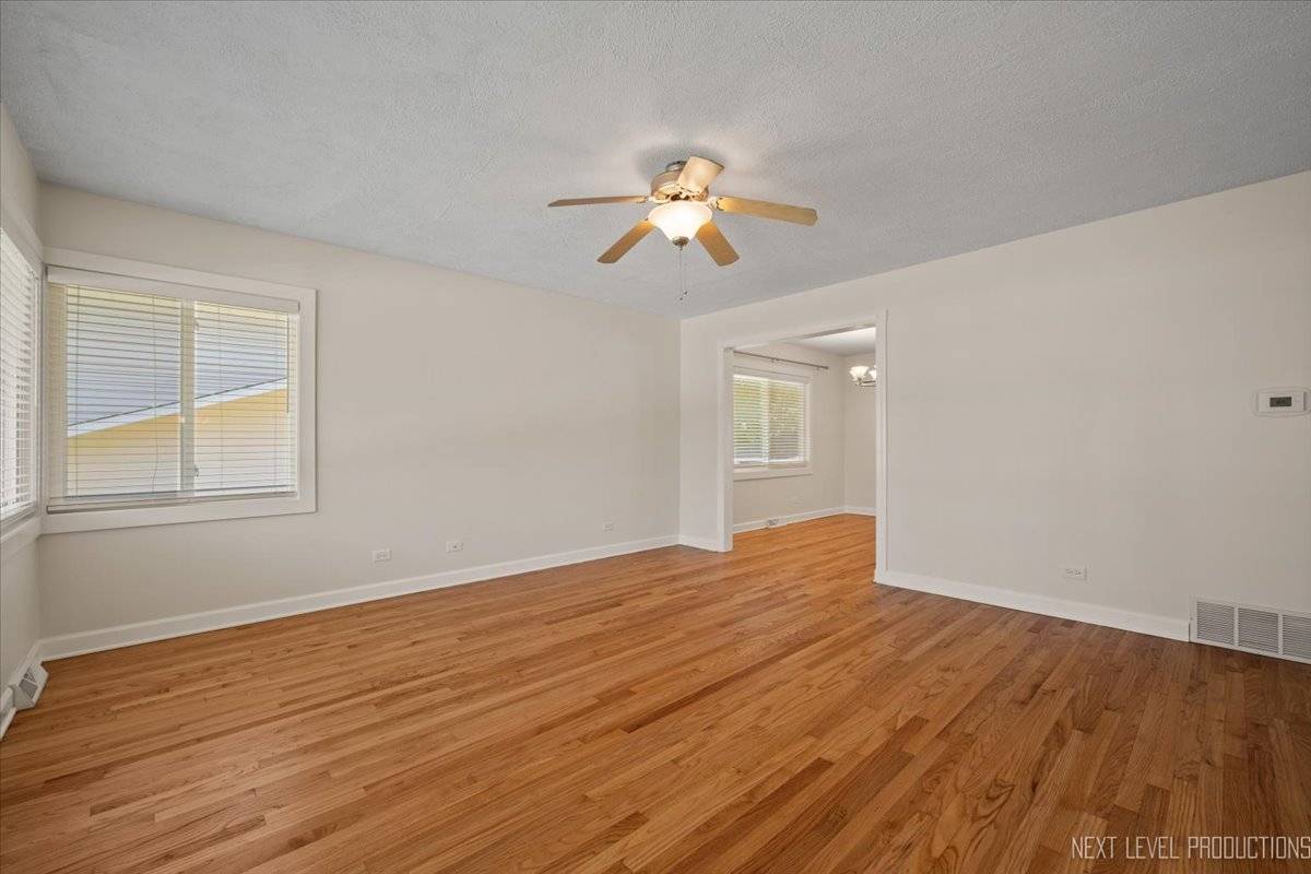 Naperville, IL 60540,230 Elmwood DR