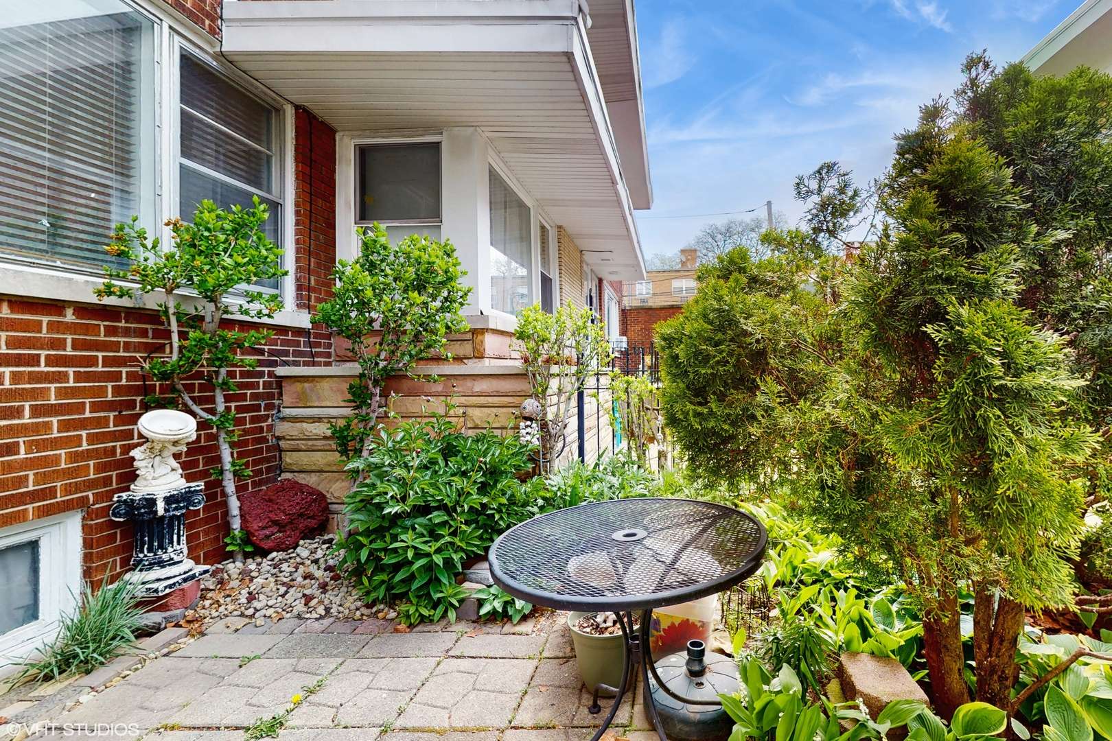 Chicago, IL 60625,5411 N Artesian AVE