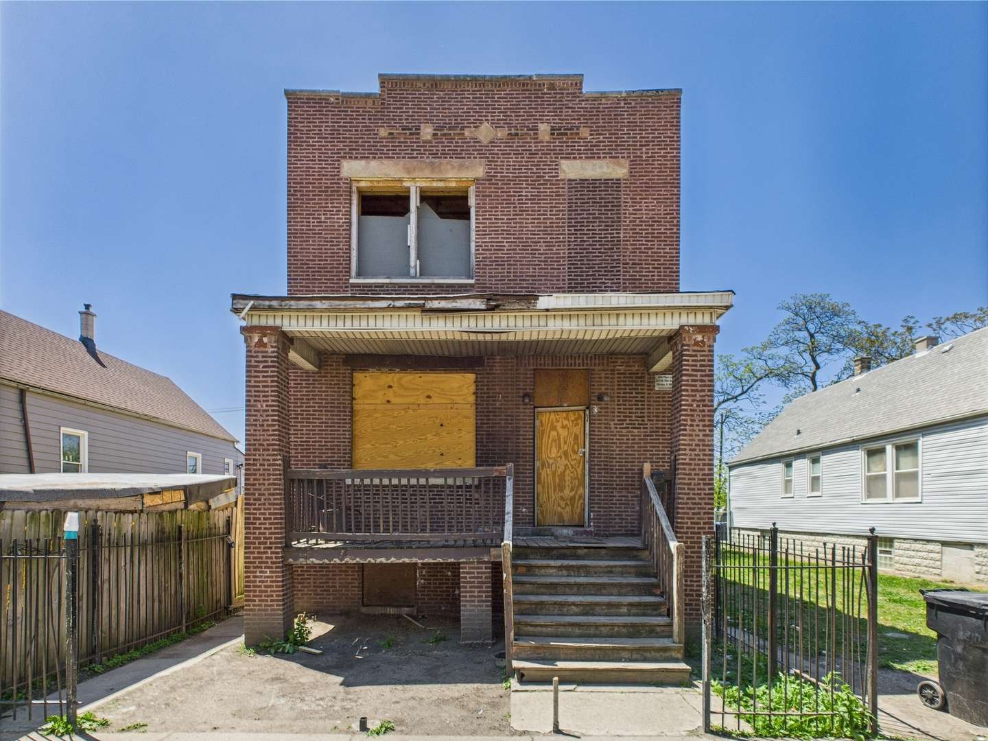 Chicago, IL 60636,6822 S Justine ST
