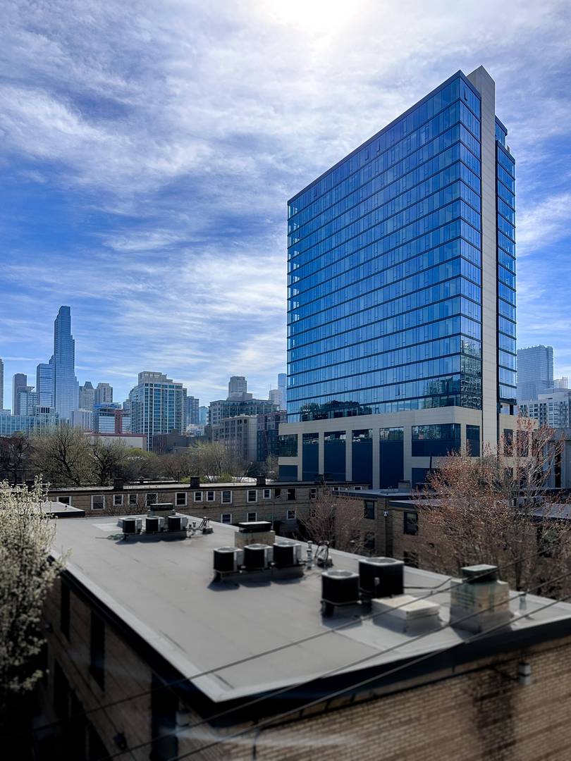 Chicago, IL 60610,808 N Cleveland AVE #1507