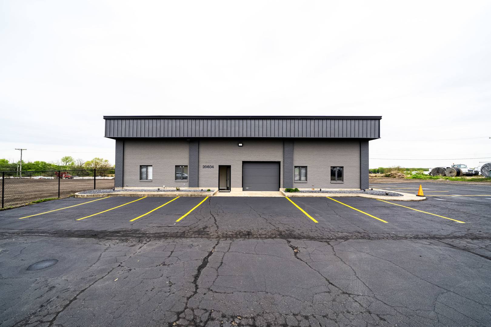 Joliet, IL 60433,20604 Burl CT