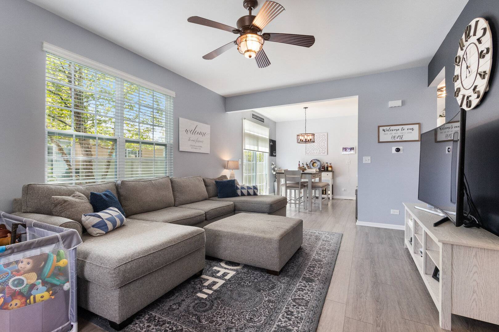 Elgin, IL 60124,3640 Daisy LN