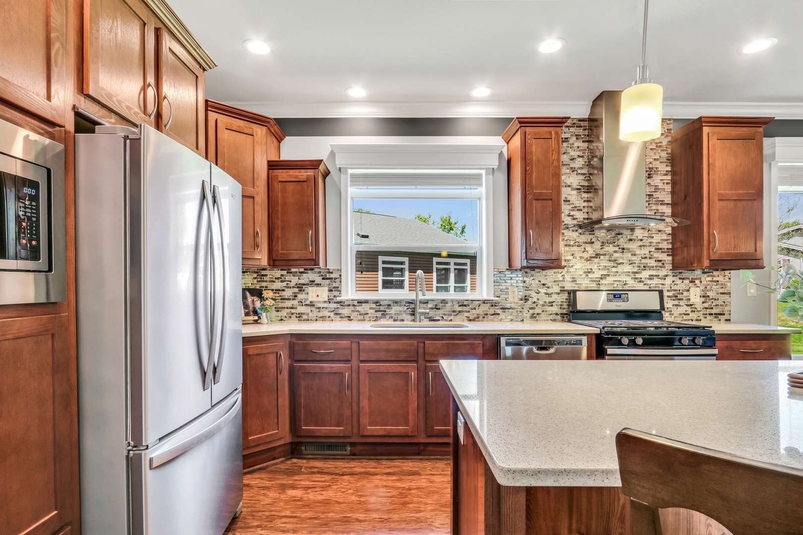 Grayslake, IL 60030,1423 Scenic View DR