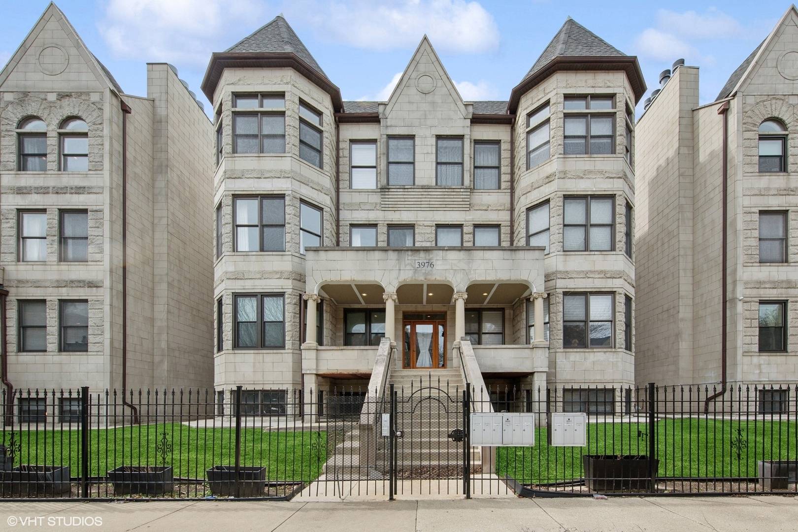 Chicago, IL 60653,3976 S Ellis AVE #GS