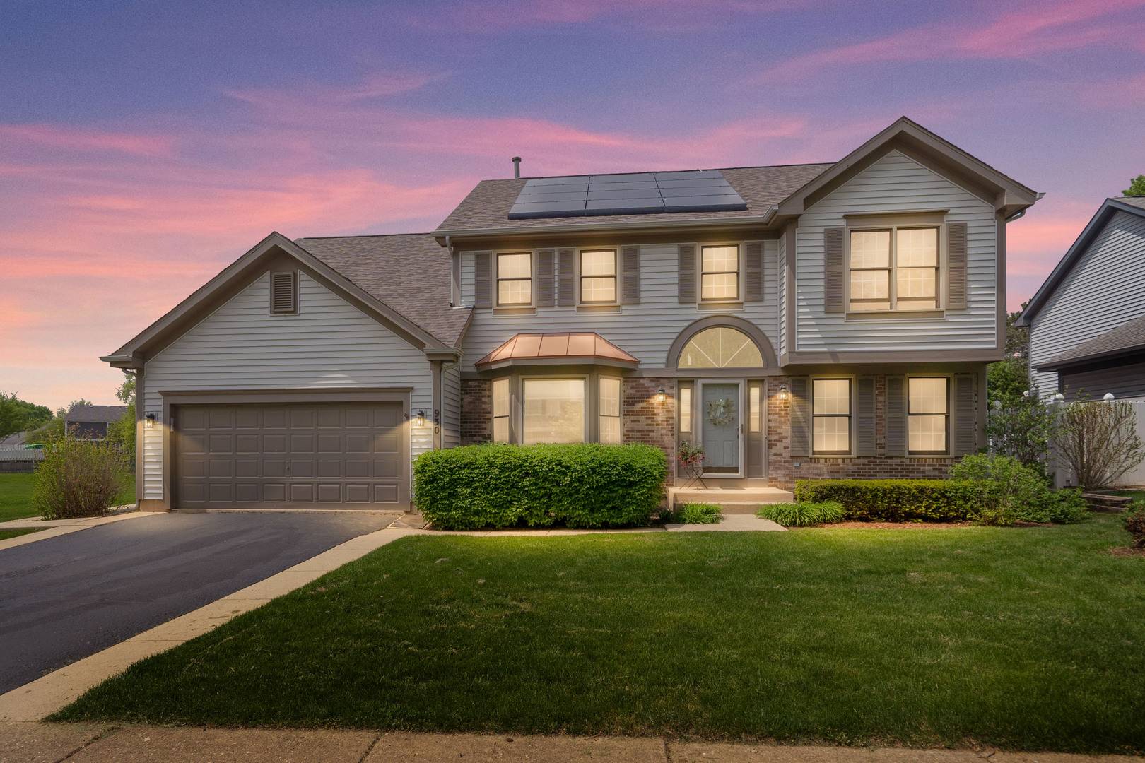 Elgin, IL 60120,930 Ripple Brook LN