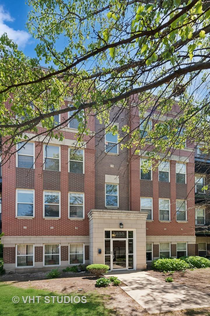 Chicago, IL 60610,1255 N Orleans ST #1103