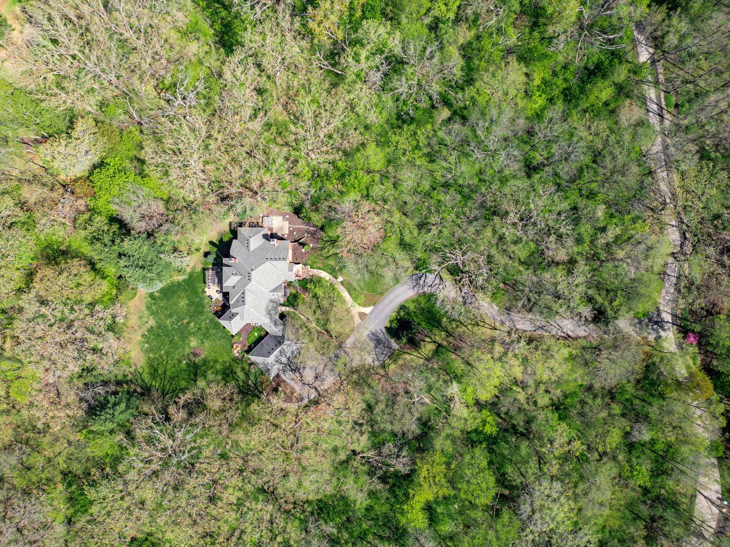 Caledonia, IL 61011,9430 Reserve DR
