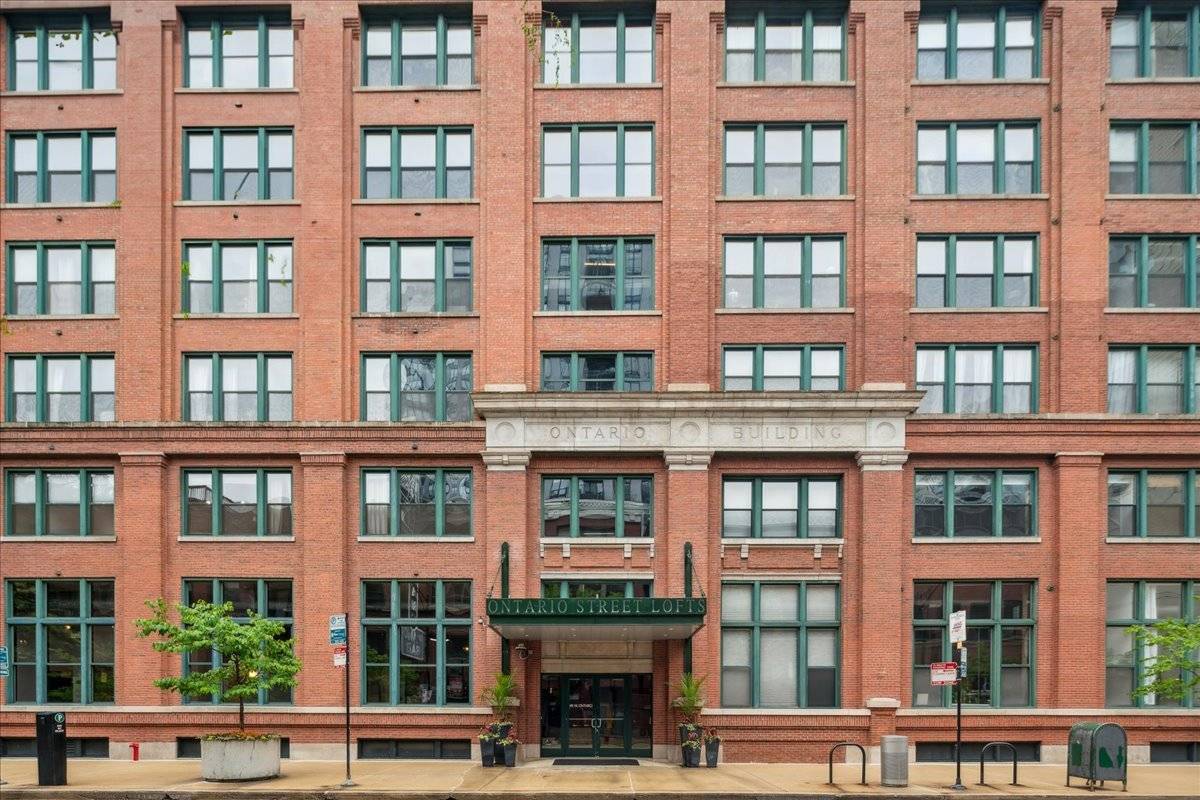 Chicago, IL 60654,411 W Ontario ST #411