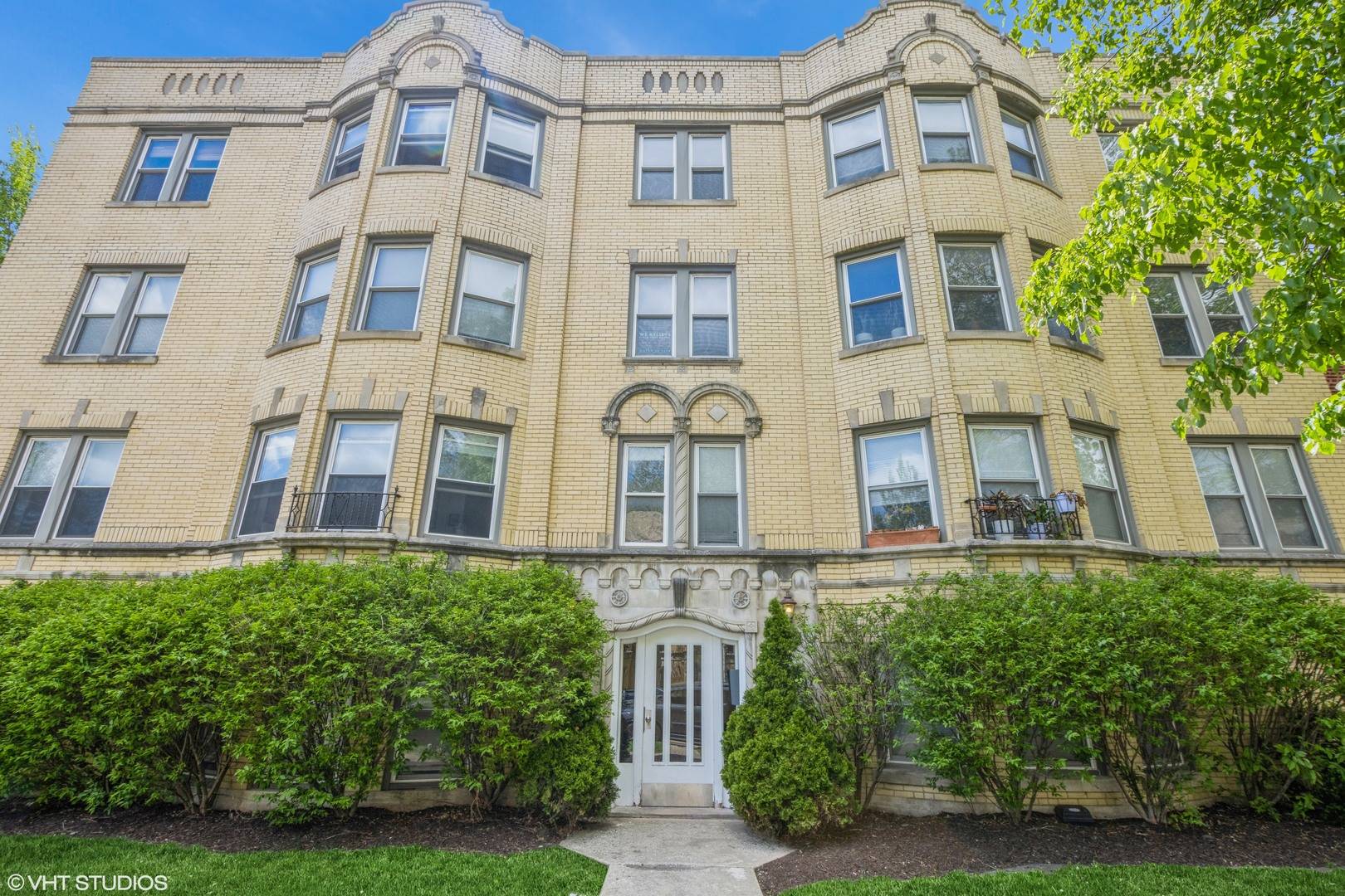 Chicago, IL 60659,6204 N Claremont AVE #3