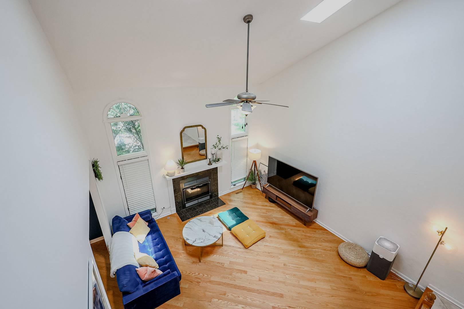 Mount Prospect, IL 60056,1433 Picadilly CT
