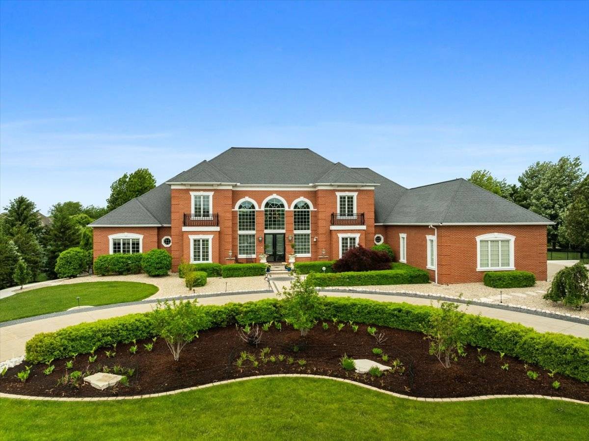 Bloomington, IL 61704,12 Worthington CT