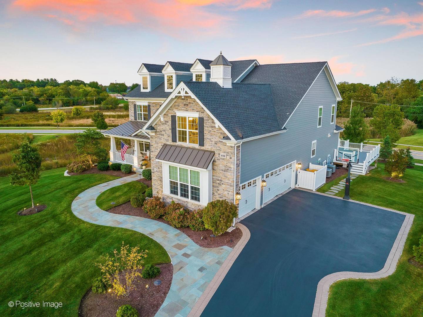 Batavia, IL 60510,410 JOSLYN WAY