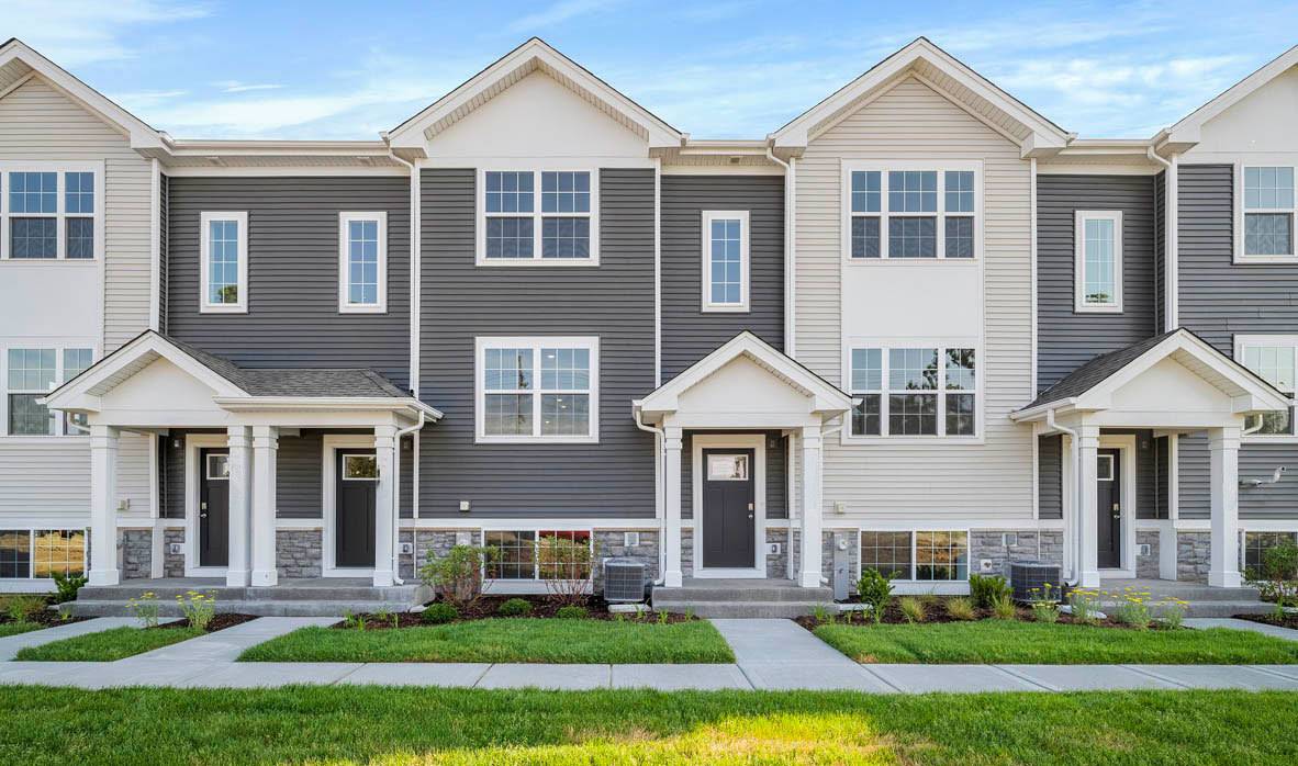 Pingree Grove, IL 60140,2637 Santa Fe DR