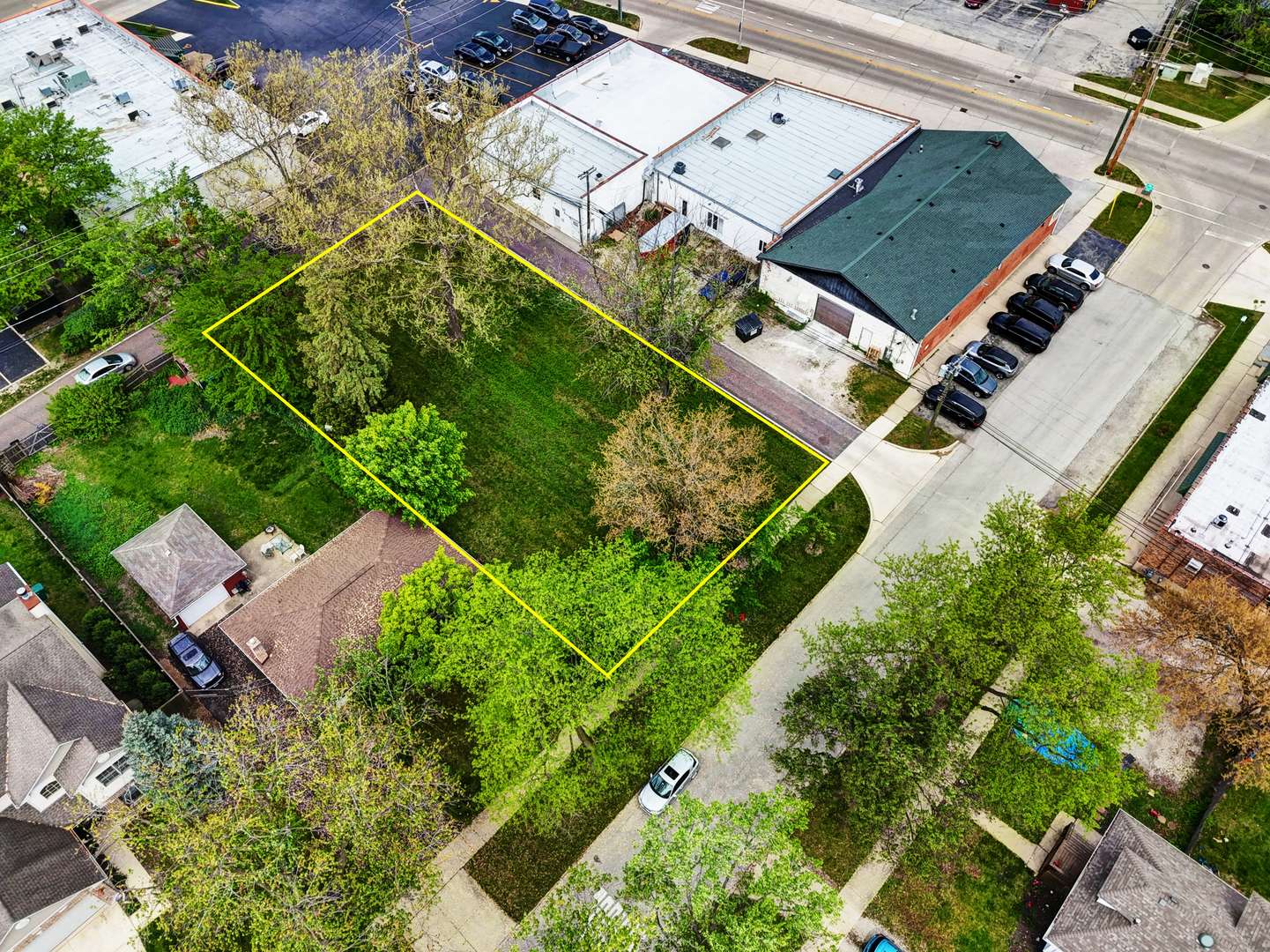 Westmont, IL 60559,260 N Linden AVE