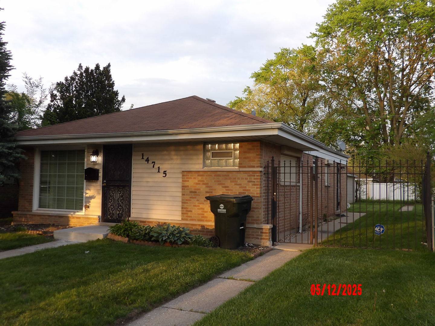 Dolton, IL 60419,14715 Kenwood AVE