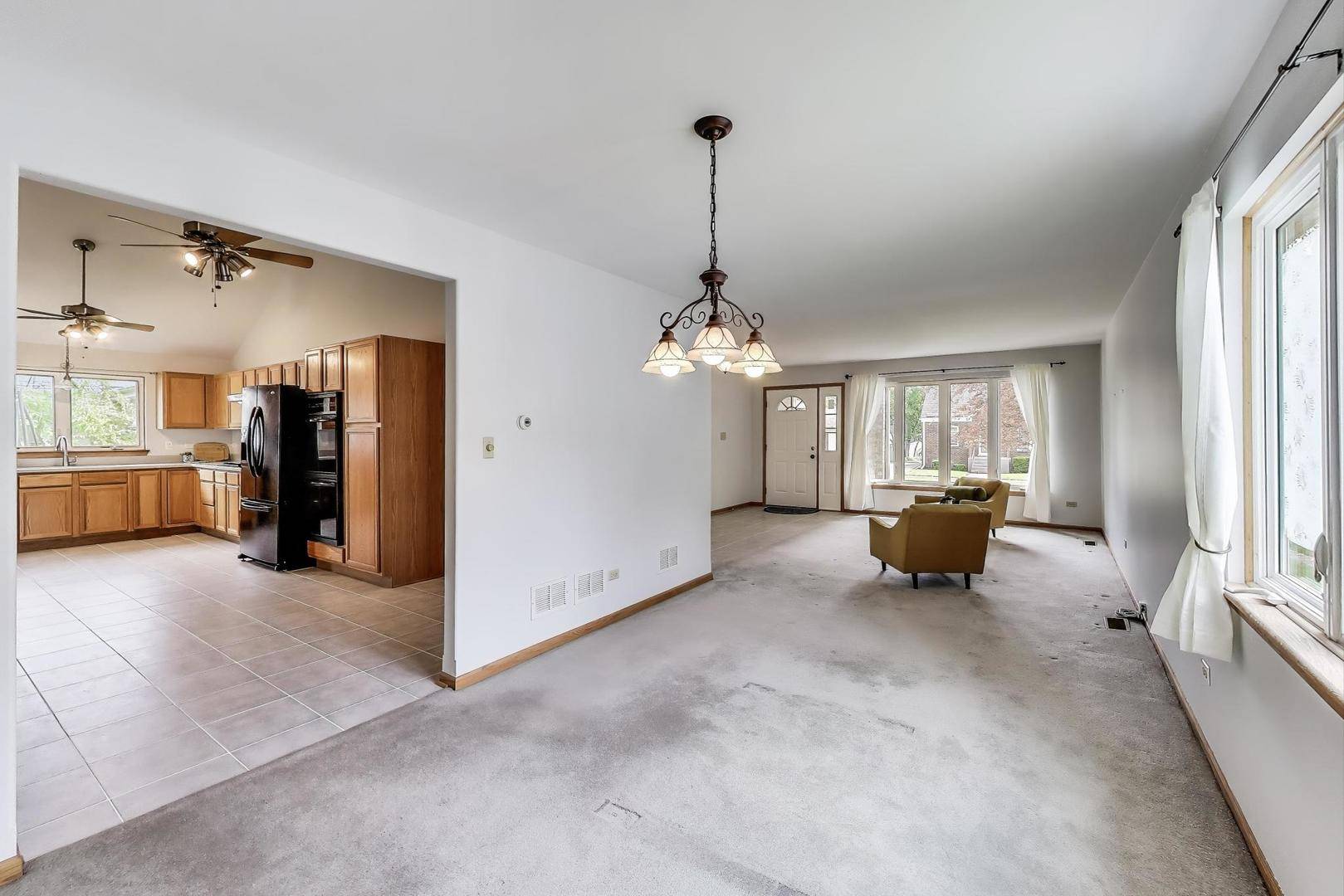 Matteson, IL 60443,3762 215th ST