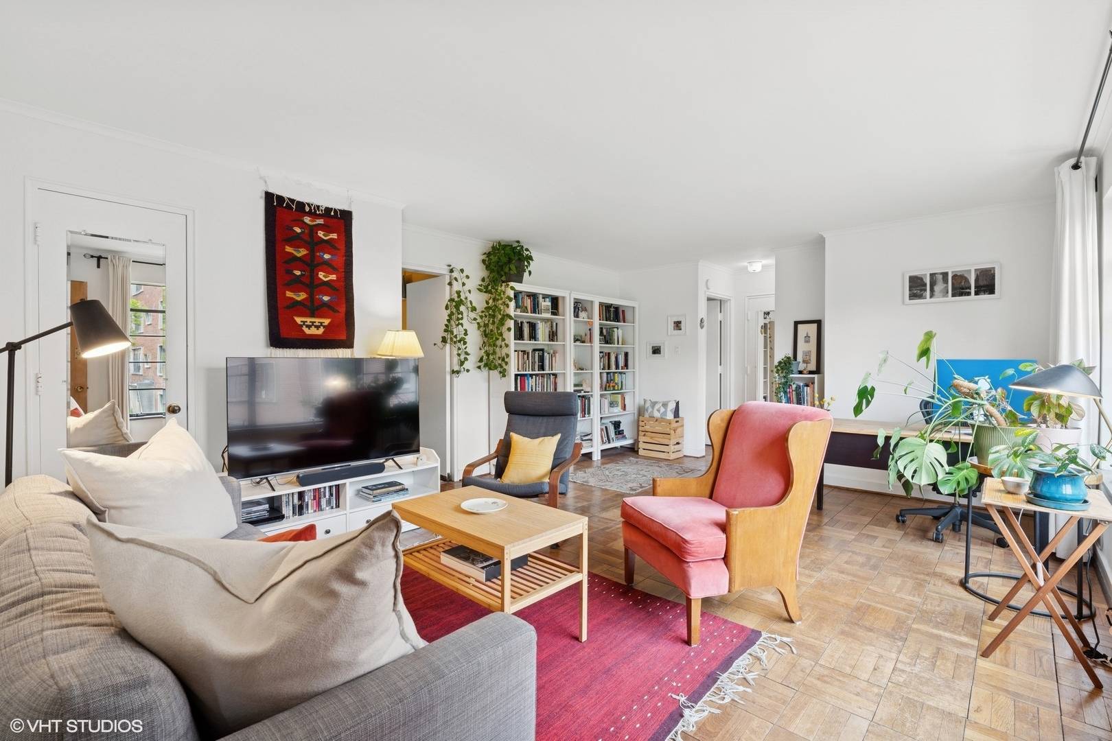 Chicago, IL 60637,5728 S Stony Island AVE #1