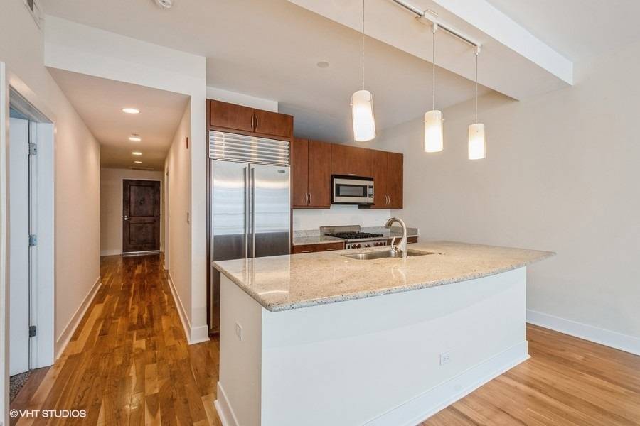Evanston, IL 60202,525 Kedzie AVE #304