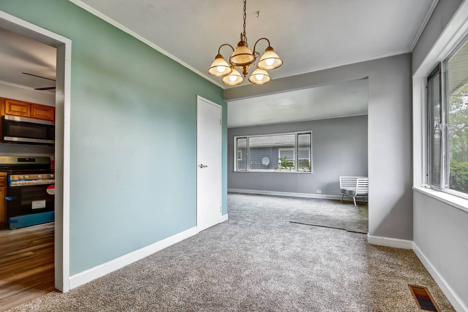 Park Forest, IL 60466,506 WILDWOOD DR