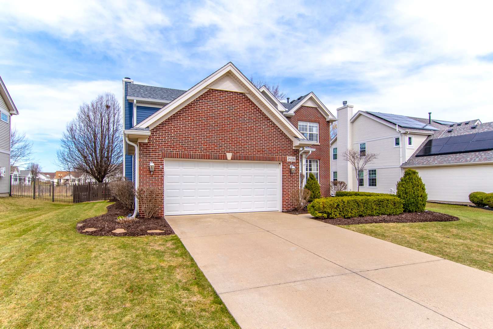 Shorewood, IL 60404,25226 W GLEN OAKS LN