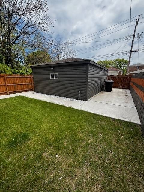 Chicago, IL 60617,8811 S Euclid AVE