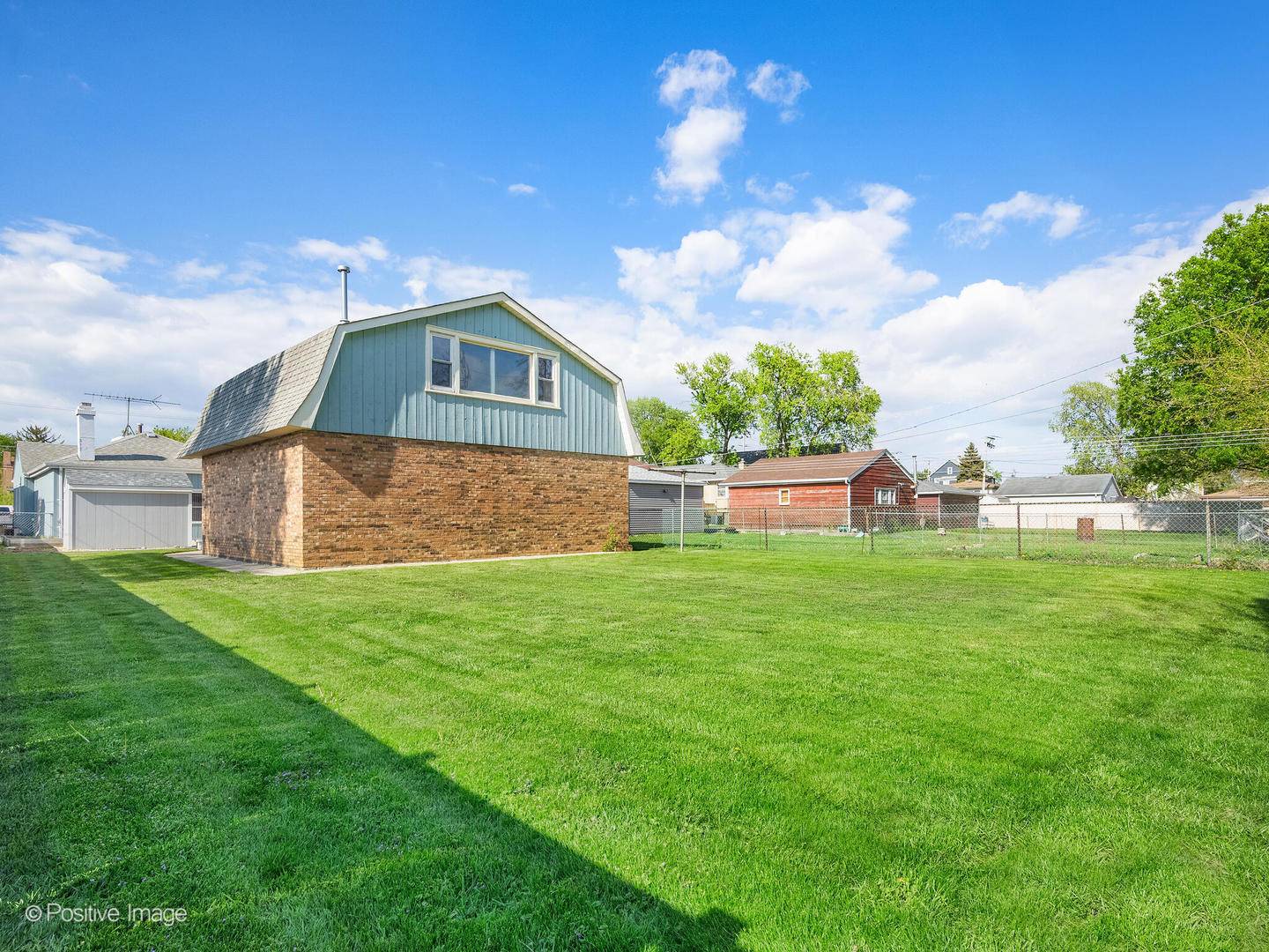Lyons, IL 60534,8033 45th CT