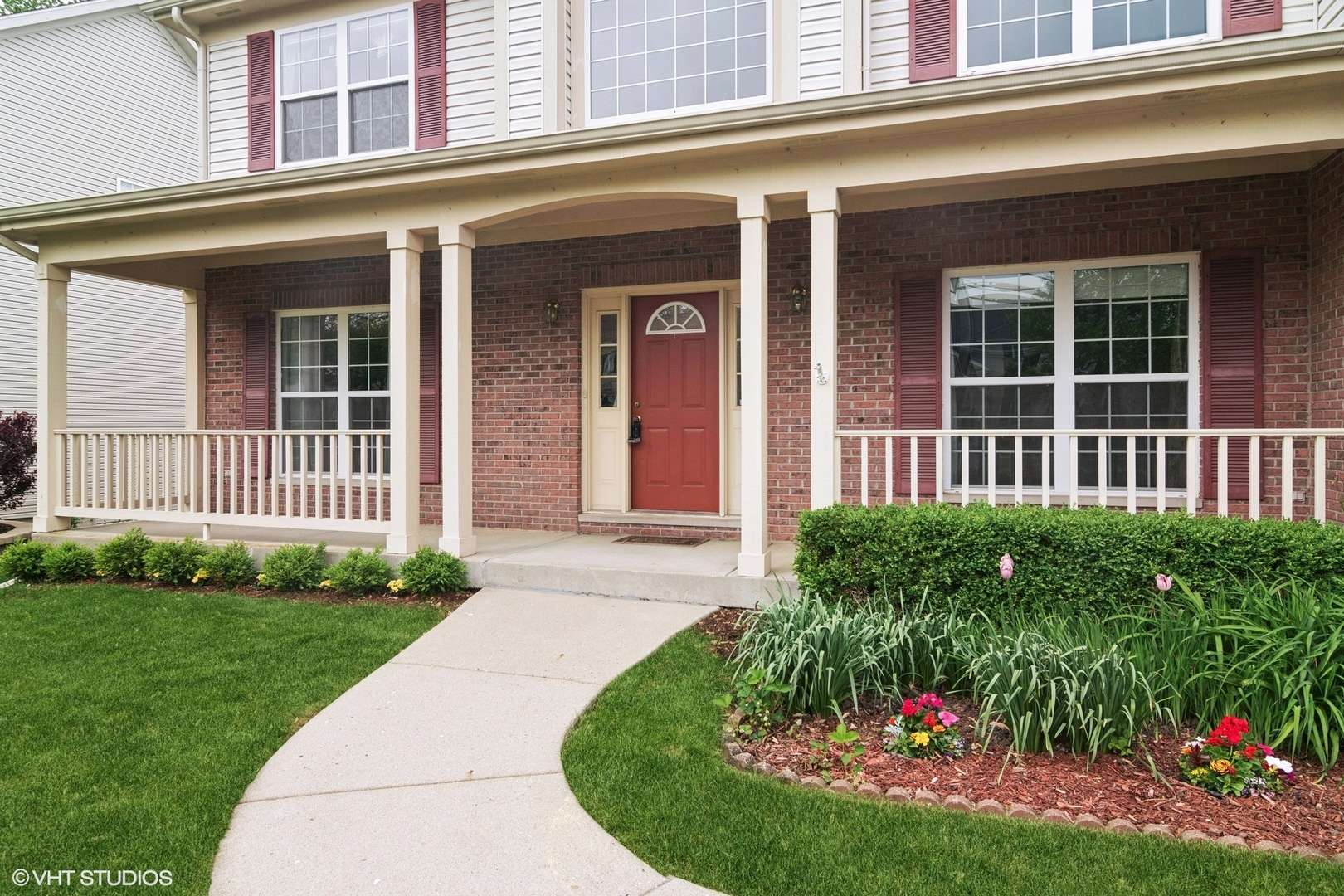 Palatine, IL 60067,1048 N Palos AVE