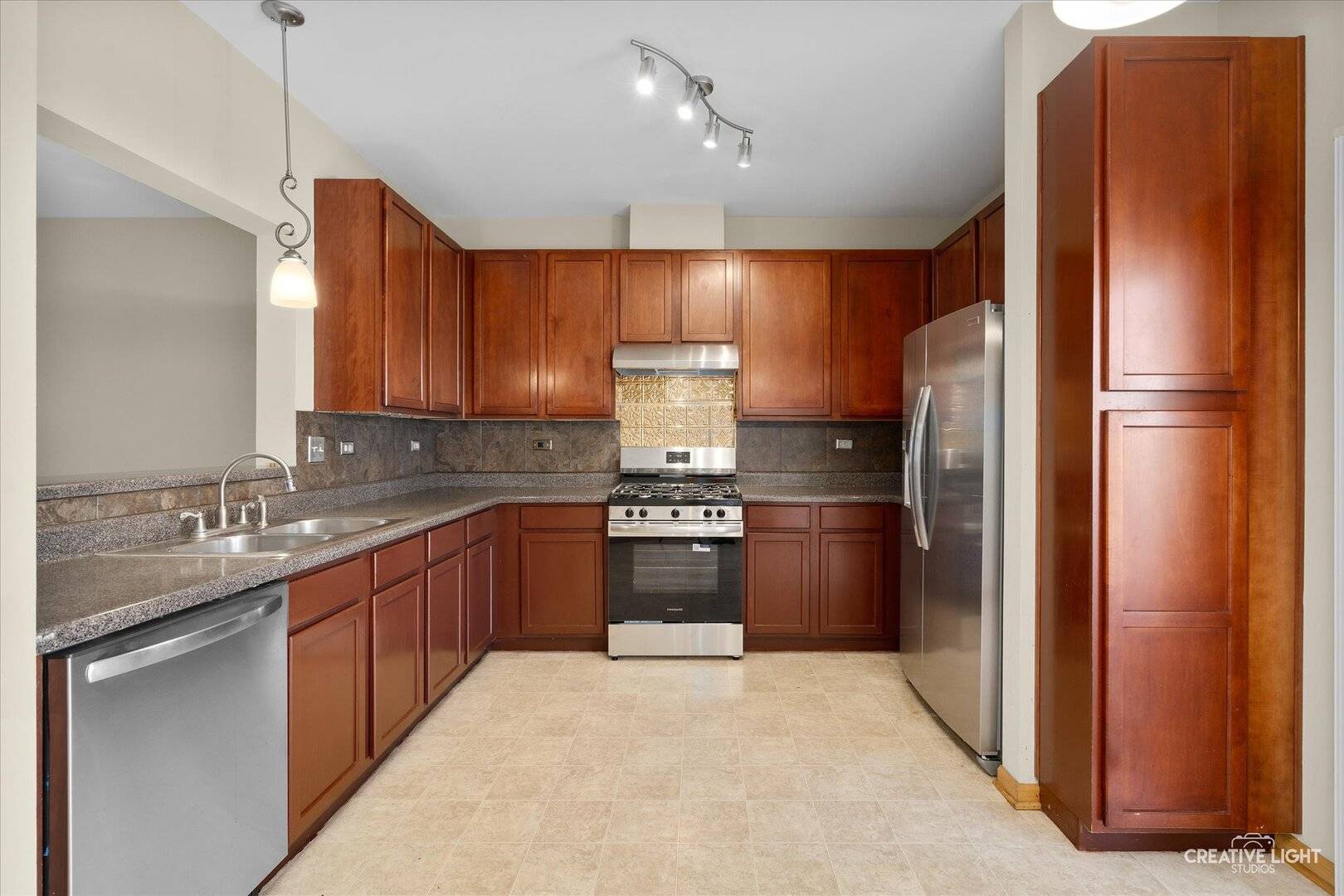 Glendale Heights, IL 60139,1107 Andover CT