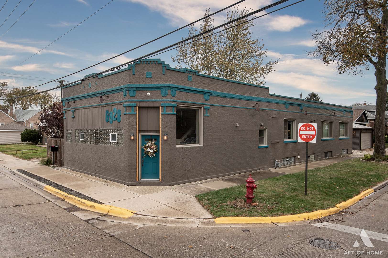 Berwyn, IL 60402,6928 Pershing RD