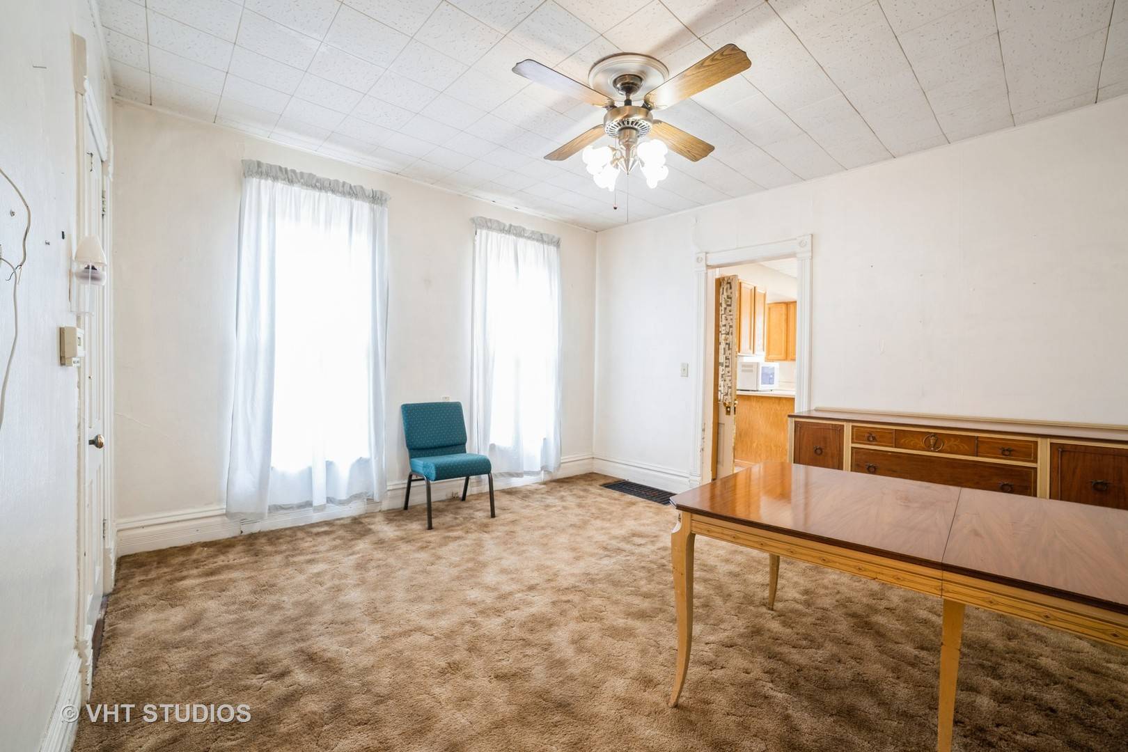 Elgin, IL 60120,164 S Porter ST