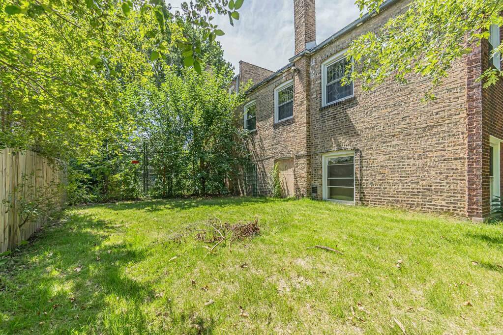 Chicago, IL 60634,6333 W Cornelia AVE