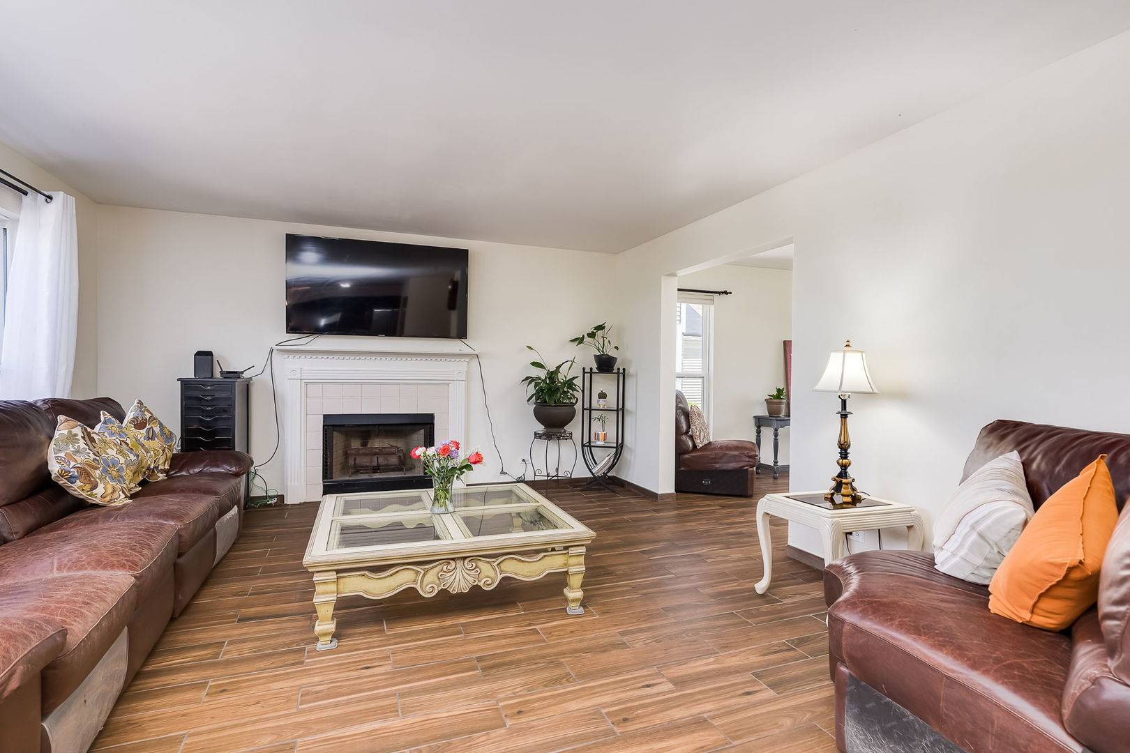 Bolingbrook, IL 60440,802 Rebecca LN